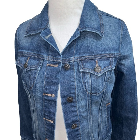 Old Navy Women's S Small Classic Denim Crop Jacket Blue Medium Wash - Picture 2 of 6